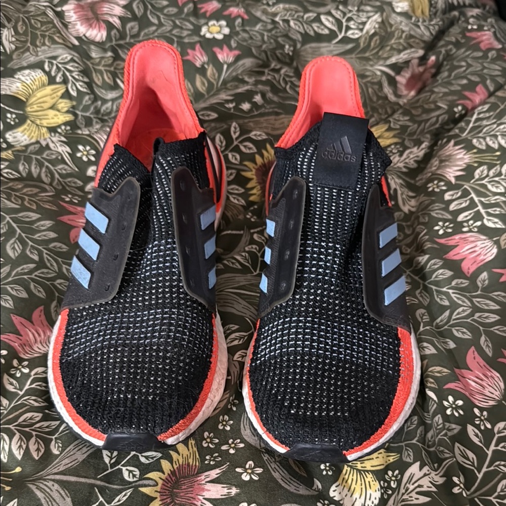 adidas Women's Athletic Shoes - Black and Red